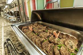 Dragut Point North Hotel