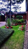 Redwings Lodge Dunstable