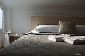 Apartments and Rooms Degra