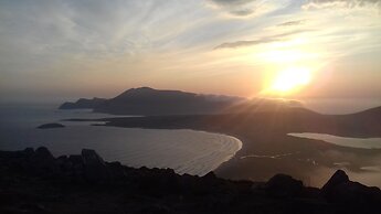 West Coast House B&B