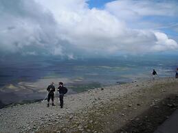 Broadlands Bed and breakfast