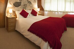 Broadlands Bed and breakfast