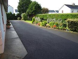 Broadlands Bed and breakfast