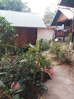 Phi Phi Jungle Hill Bungalow