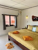 Phi Phi Relax Beach Resort