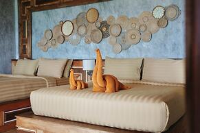 Phi Phi Relax Beach Resort