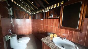 Phi Phi Relax Beach Resort