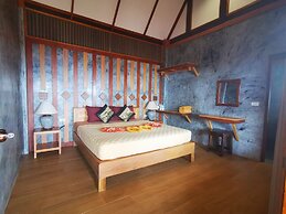 Phi Phi Relax Beach Resort