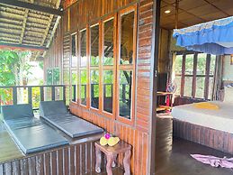Phi Phi Relax Beach Resort