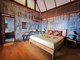 Phi Phi Relax Beach Resort