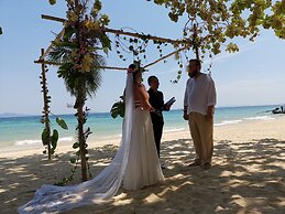 Phi Phi Relax Beach Resort