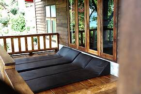 Phi Phi Relax Beach Resort