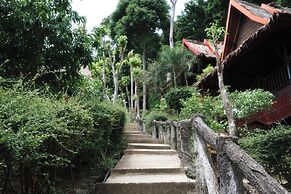 Phi Phi Relax Beach Resort