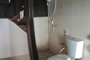 Phi Phi Relax Beach Resort