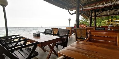 Phi Phi Relax Beach Resort