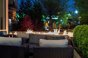 Courtyard Philadelphia South at The Navy Yard