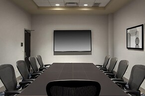 Courtyard Philadelphia South at The Navy Yard