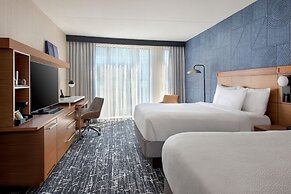 Courtyard Philadelphia South at The Navy Yard