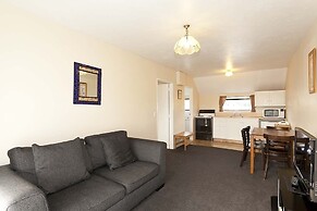 Merivale Court Motel