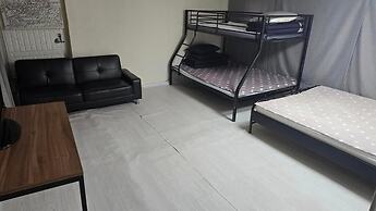 Dongdaemun Neighbors