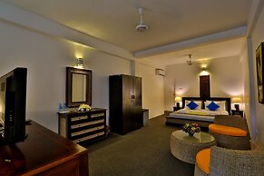 St. Lachlan Hotel & Suites