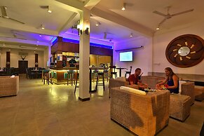 St. Lachlan Hotel & Suites