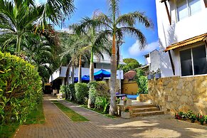 St. Lachlan Hotel & Suites