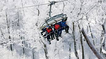 Holiday Inn Express Changbaishan by IHG