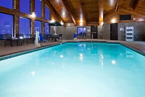 AmericInn by Wyndham Osceola