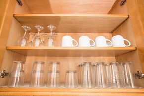 Tropical Studios at Marine Surf Waikiki