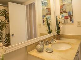 Tropical Studios at Marine Surf Waikiki