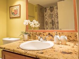 Tropical Studios at Marine Surf Waikiki