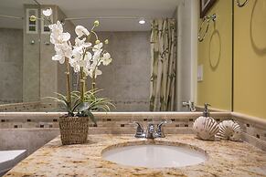 Tropical Studios at Marine Surf Waikiki