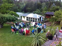 Genelle House B&B Guest House