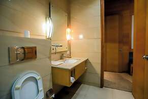 Oodles Hotel Chhattarpur South Delhi