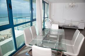 The Sea Apartments Tel Aviv by different locations