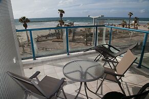 The Sea Apartments Tel Aviv by different locations