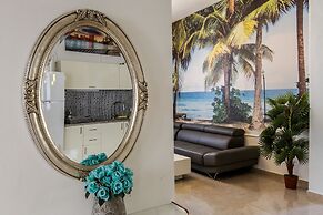 The Sea Apartments Tel Aviv by different locations