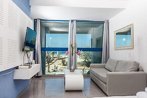 The Sea Apartments Tel Aviv by different locations