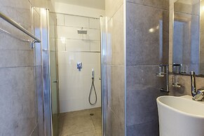 The Sea Apartments Tel Aviv by different locations