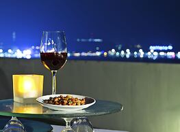 The Sea Apartments Tel Aviv by different locations