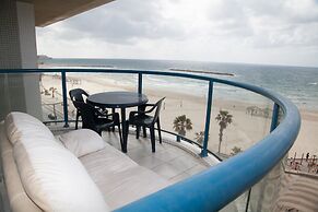 The Sea Apartments Tel Aviv by different locations