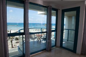 The Sea Apartments Tel Aviv by different locations