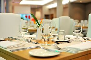 Holiday Inn Mauritius Mon Tresor by IHG