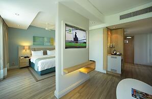 Holiday Inn Mauritius Mon Tresor by IHG