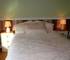 Perrymount Country Home Bed & Breakfast