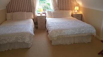 Perrymount Country Home Bed & Breakfast