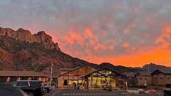 Bumbleberry Inn