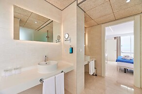 Alua Gran Camp de Mar