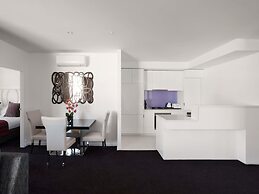 The Sebel Melbourne Docklands Hotel